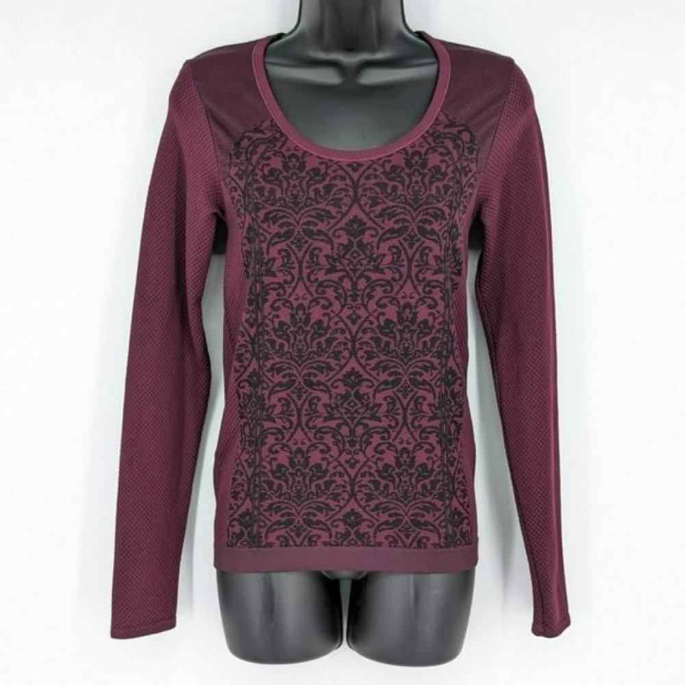 Fabletics Athletic Top S Maroon Black Damask Long Sleeve Scooped Textured Fitted